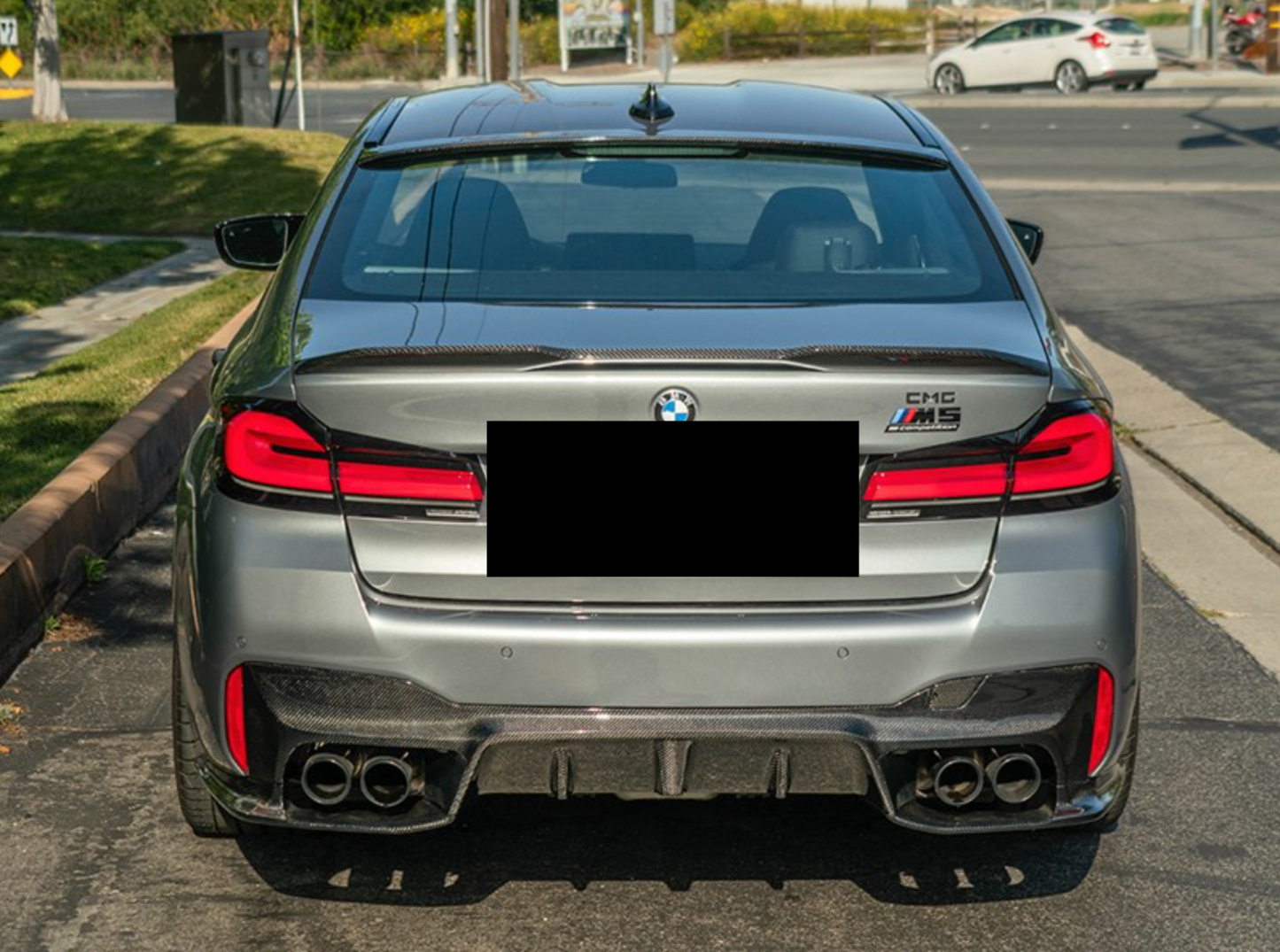 3D STYLE CARBON FIBER REAR DIFFUSER - BMW M5 (F90) 2018+ (ALL MODELS)