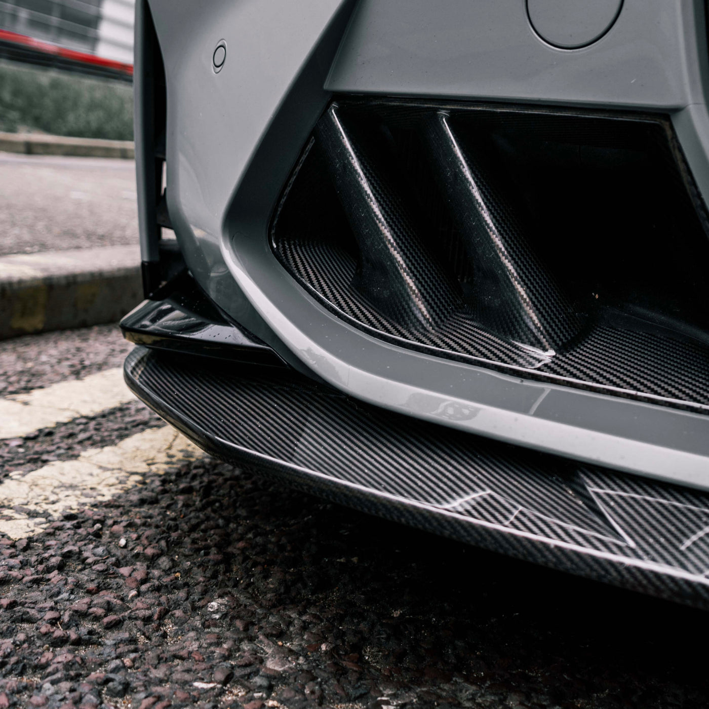 TCC DUAL SLATS STYLE FRONT AIR DUCTS IN DRY CARBON FIBER - BMW M3/M4 (G80/G82/G83)
