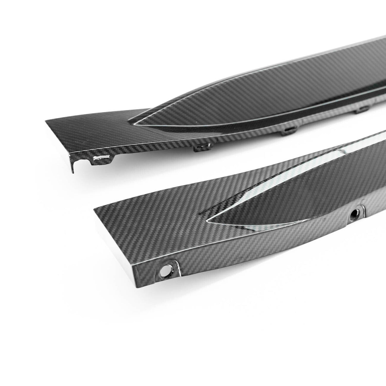 OEM STYLE SIDE SKIRTS IN DRY CARBON FIBER - BMW M3/M4 (G80/G82/G83)